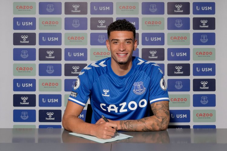 Ben Godfrey signs five-year contract for Everton