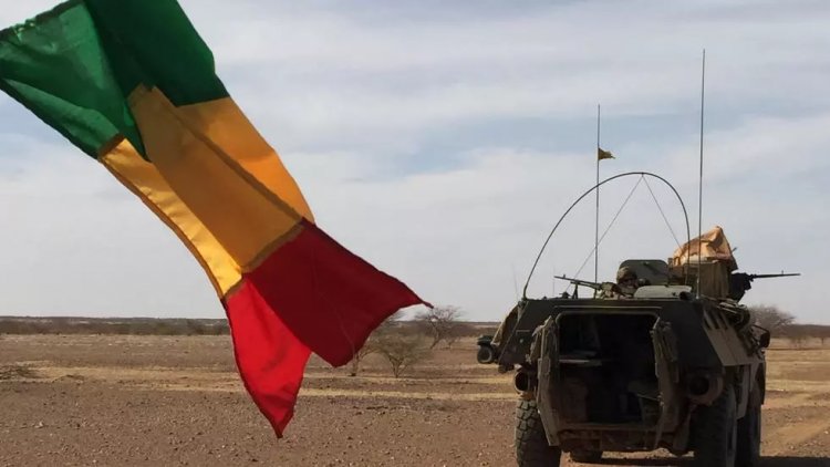 Mali frees over 100 jailed jihadists in effort to win release of two hostages