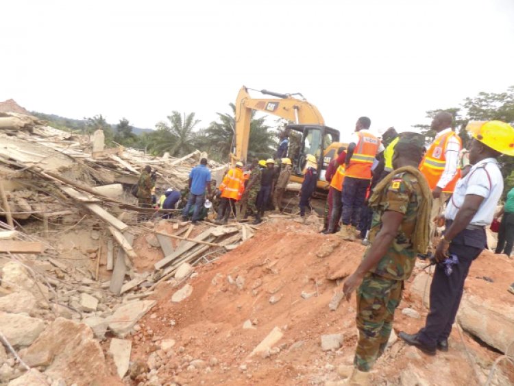 E/R: 20 Bodies retrieved from Church Building Collapse