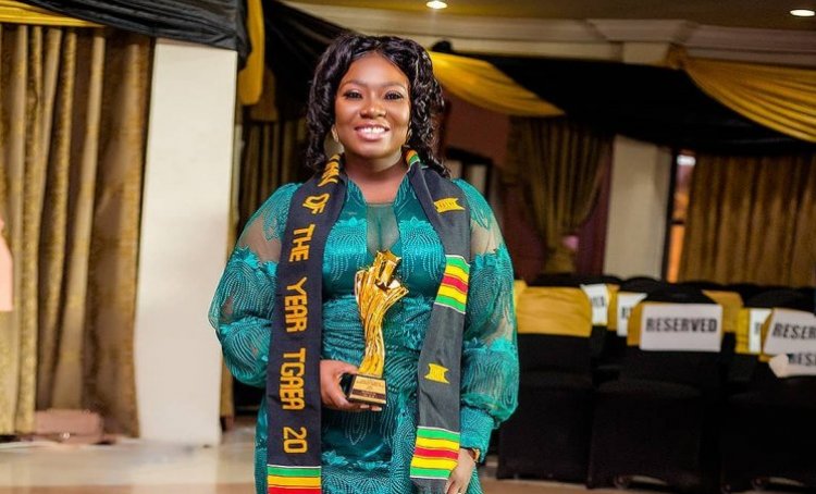 Stacy continues hot streak at Ghana Arts and Entertainment Awards