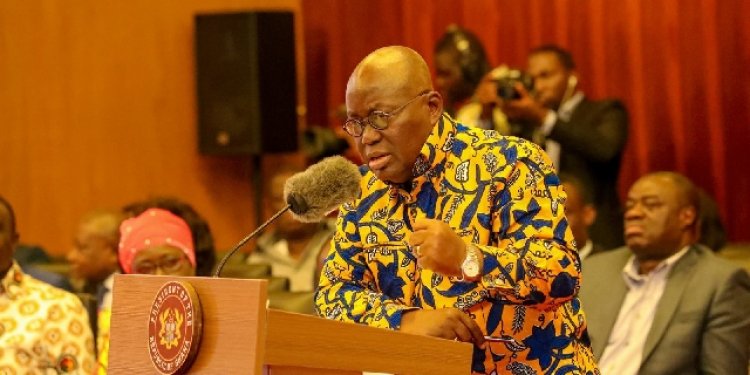 Don’t vote ‘skirt and blouse’ – Akufo-Addo tells supporters