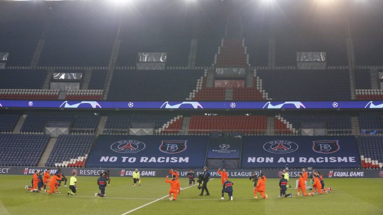 PSG and Basaksehir Unite against Racism before kickoff