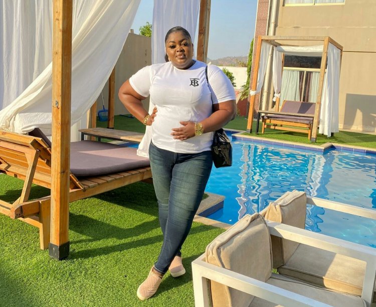 “Please Don’t Send Me To My Early Grave” – Actress Eniola Badmus Goes Emotional