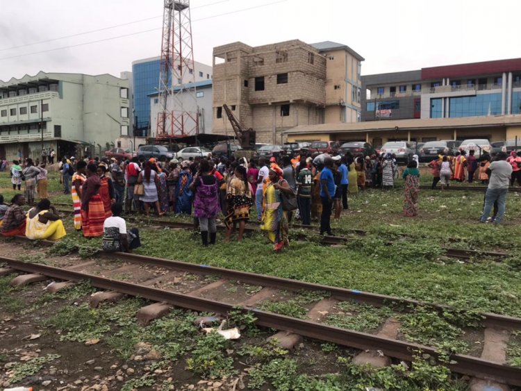 Hundreds of Central Market traders to 'forcefully' make railways their new abode