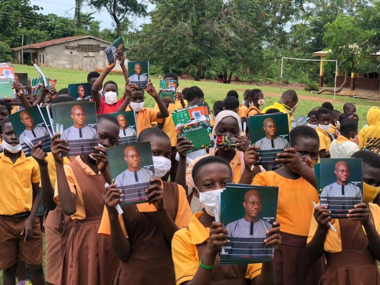 Ghanaian Philanthropist Donates 11,000 Exercise Books To Schools At Assin North