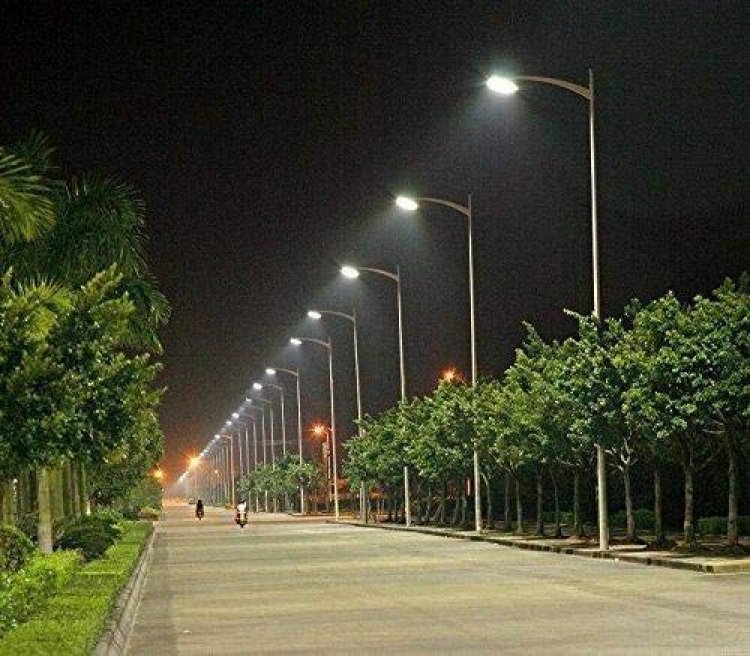 Switch OFF streetlights at day time - MCE charges Assemblymembers   