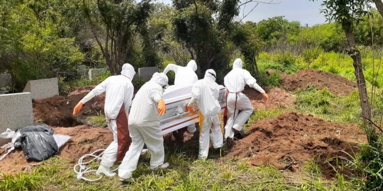 COVID-19: Ghana's death toll increases to 742
