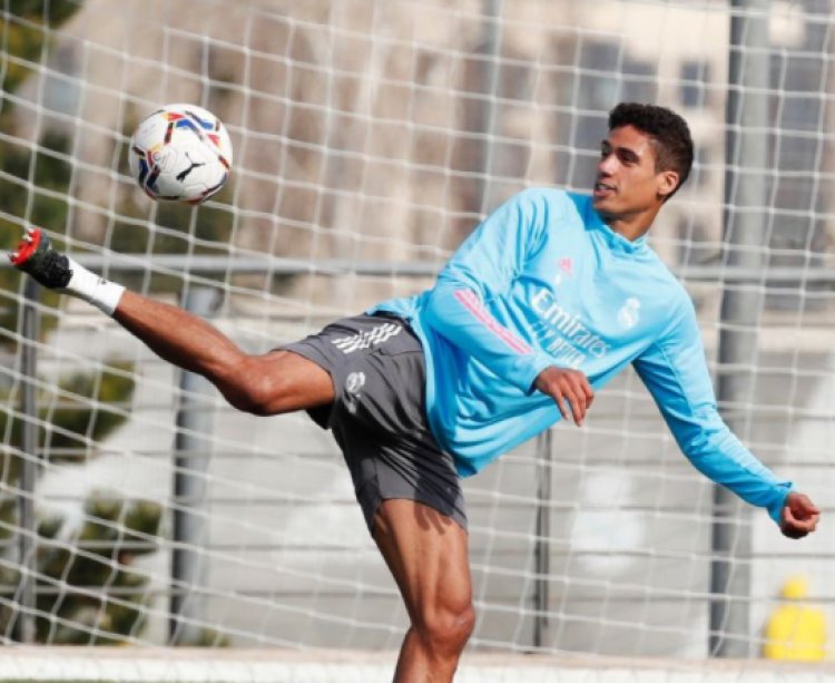 Varane tests positive for COVID-19