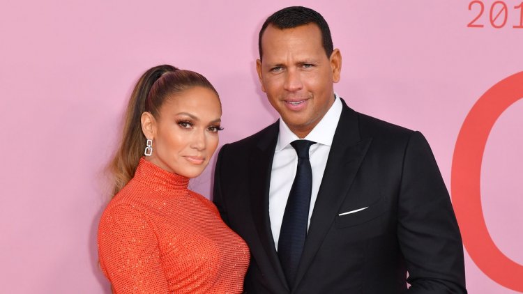 Jennifer Lopez Sadly calls Off Engagement With Boyfriend
