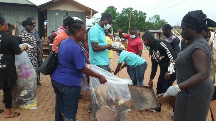 Techiman: Nananom conducts a cleanup exercise