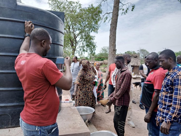 Sanja Nanja commissions two boreholes for two communities
