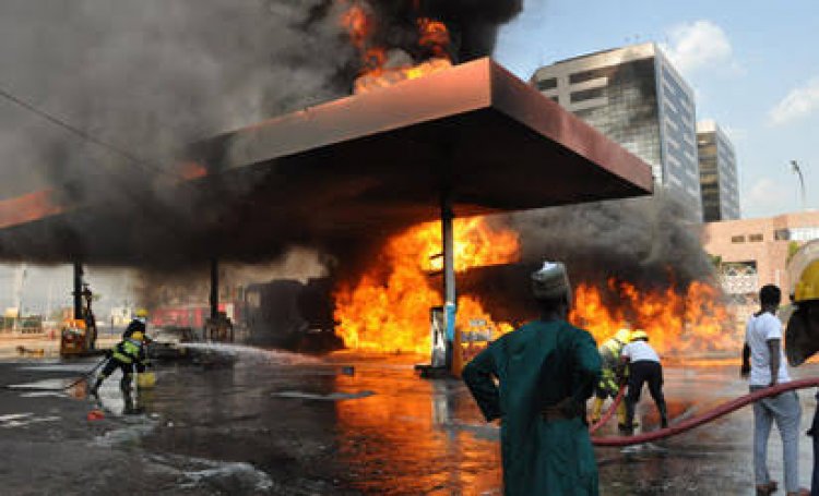 Gas Station Explodes In Lagos, Destroys Two Shops