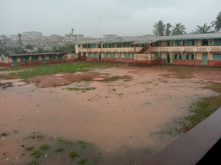 Jaman North: Jamera R/C Primary, JHS flooded after heavy downpour   