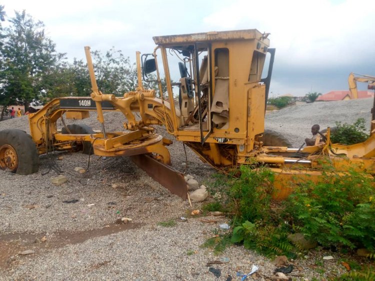 Construction machines left to rot following desertion of Ajumako Enyan Essiam road