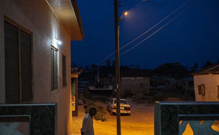 Assembly member replaces spoilt street bulbs, renovates deplorable access roads  