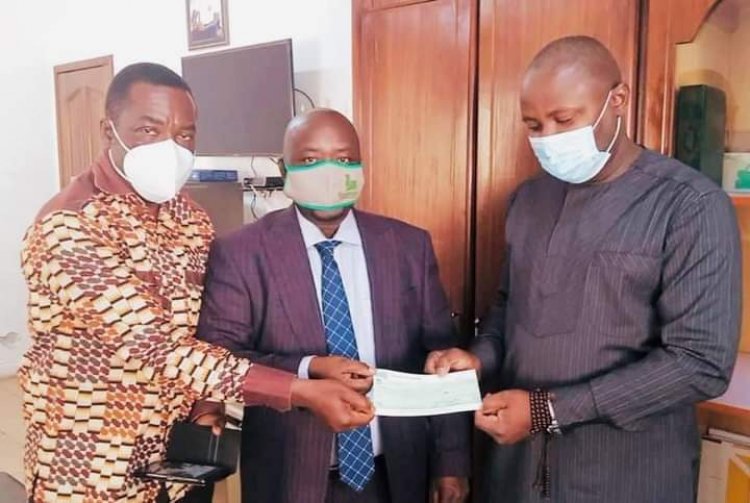 CEO of Repairer foundation Supports Kidney failure Patient