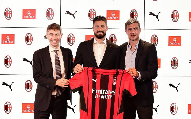 Giroud completes AC Milan transfer deal with No. 9 shirt at his disposal