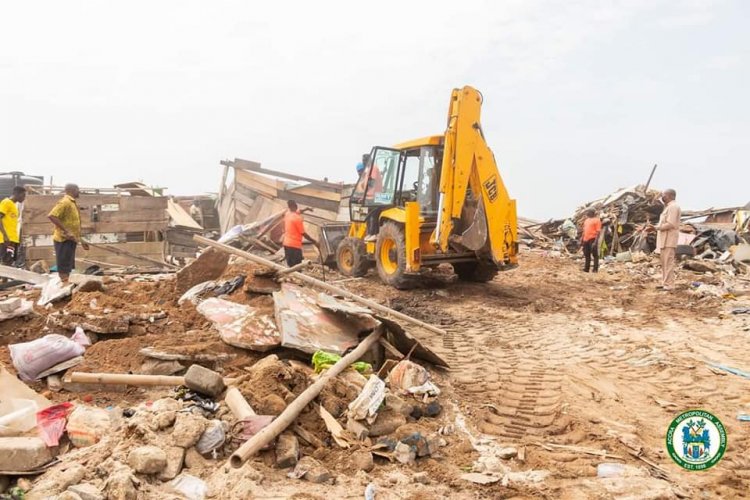 Over 1,08 00 slum dwellers  homeless after demolishing  exercise In Accra James Town 