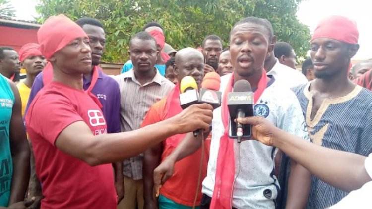 Suhum MCE is the Cause of Cracks in the NPP Party - Youth Group Hits Street 