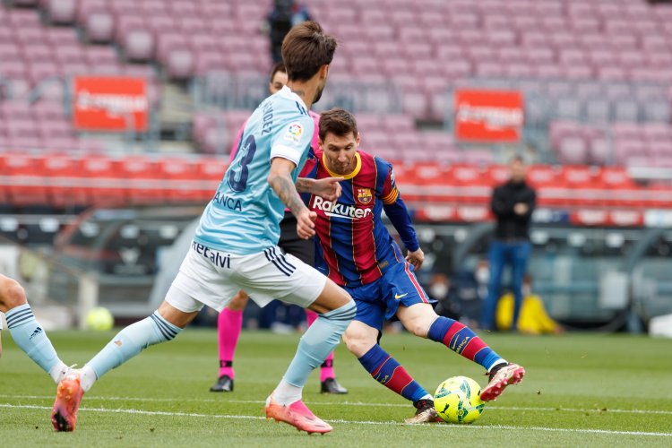 Barcelona set new target date for Messi