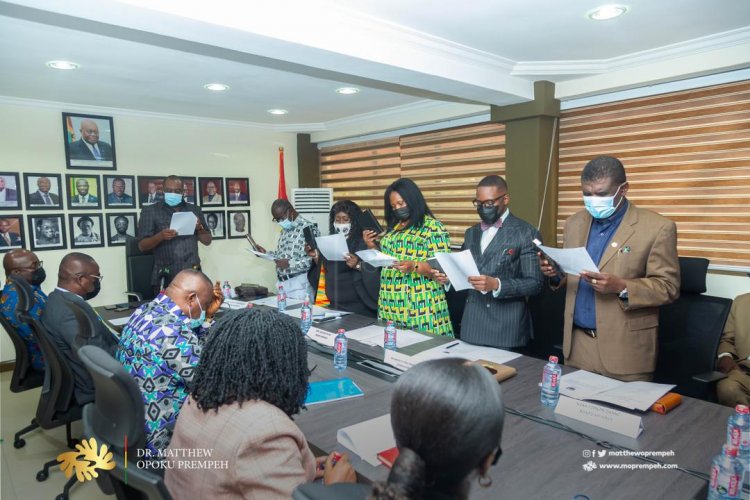 Team Work is Key to your Success – Energy Minister to Newly Constituted Board of Ghana Cylinder Manufacturing Company