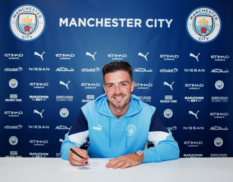 Grealish signs a six-year-contract with Man City