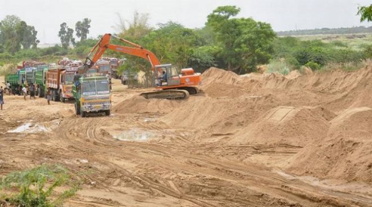 Residents  Raise Red Flag Over Illegal Sand Winning Activities At Ga Obom