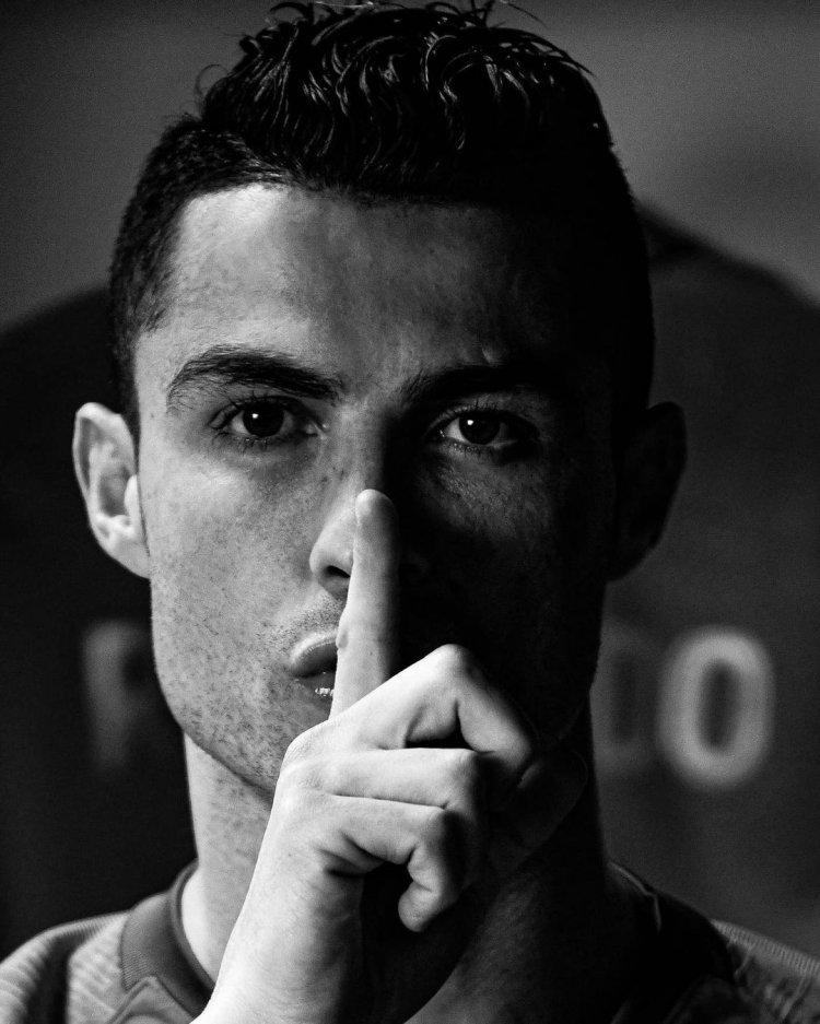 Ronaldo castigates gossips of his transfer across Europe; says "everything is just talk"