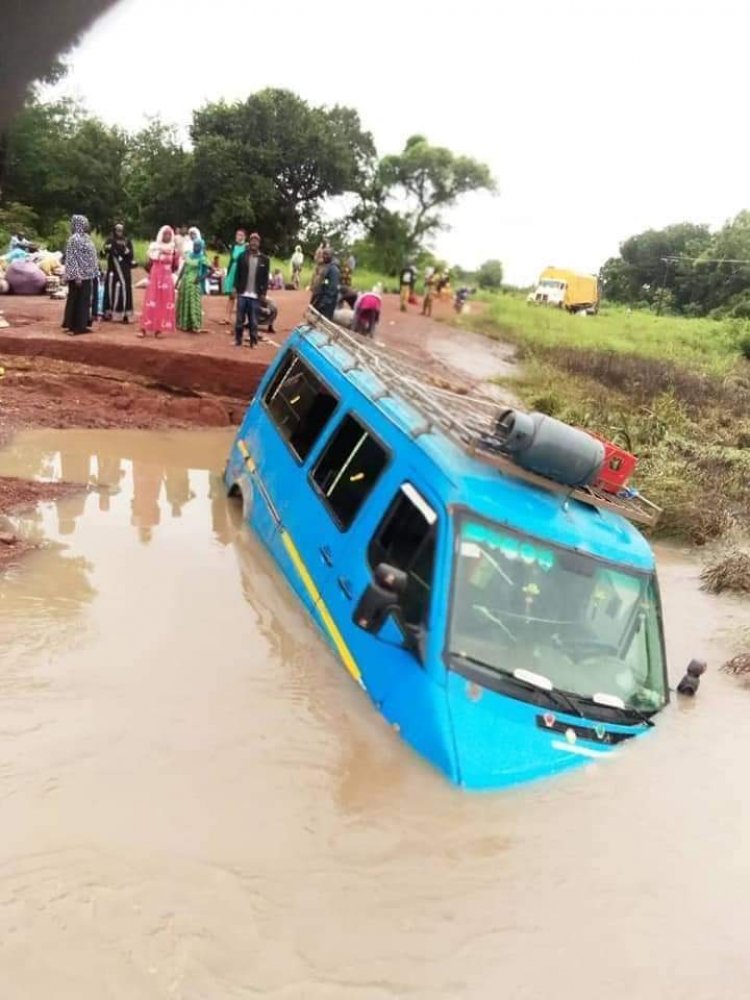 Road Washed Away In the Upper West Region, Vehicles Stranded