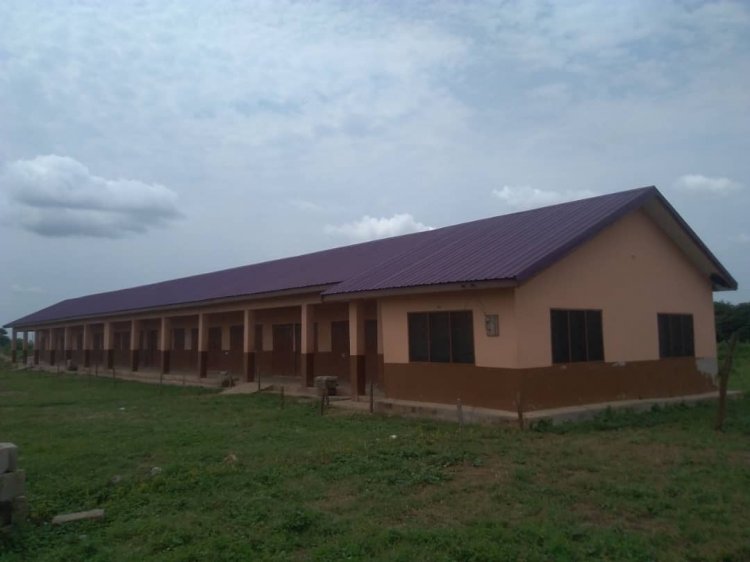 Sampa Presby Primary Appeals For Furniture After Inauguration