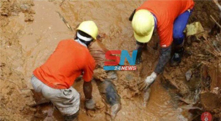 3 Galamseyers trapped Dead In a Mining Pit at Akyem Apinamang