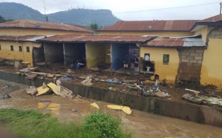A 2-day torrential rain renders Nsukwao Residents homeless 
