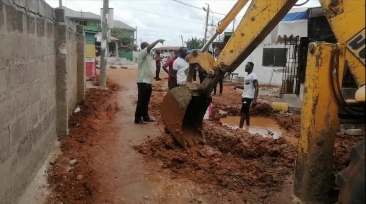 Residents, Drivers Congratulate Philanthropist For Fixing 1km Road At Kasoa Opeikumah
