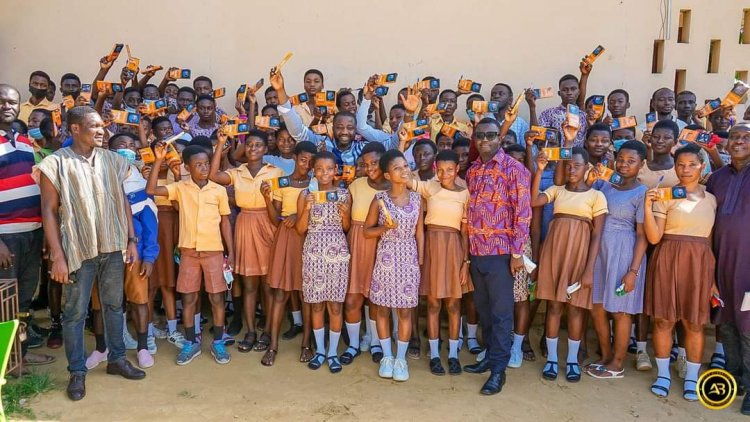 Member of Parliament for Akrofuom encourages BECE candidates ahead of examination