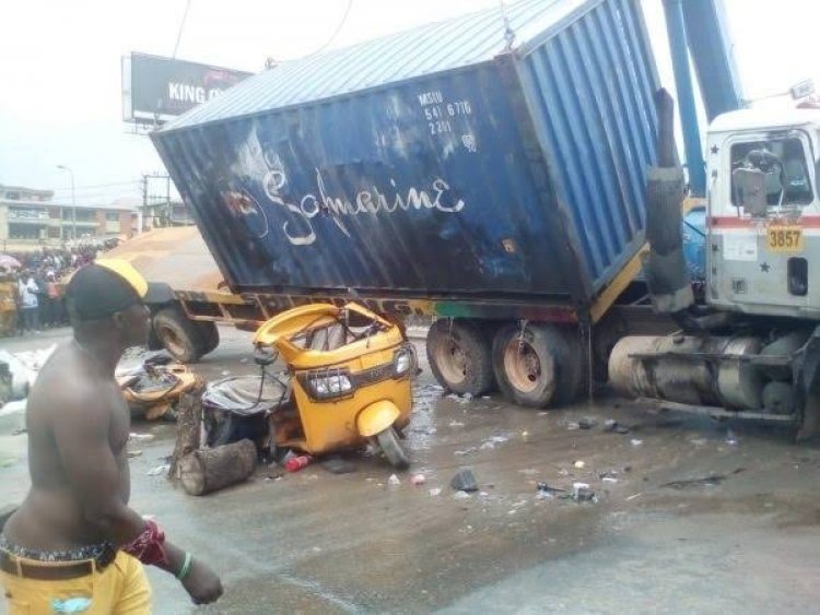 Multiple Auto-Crash Claims 11 Lives In Anambra State