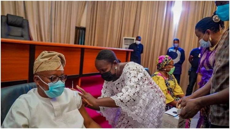 COVID-19: Governor Oyetola gets booster vaccine, cautions residents