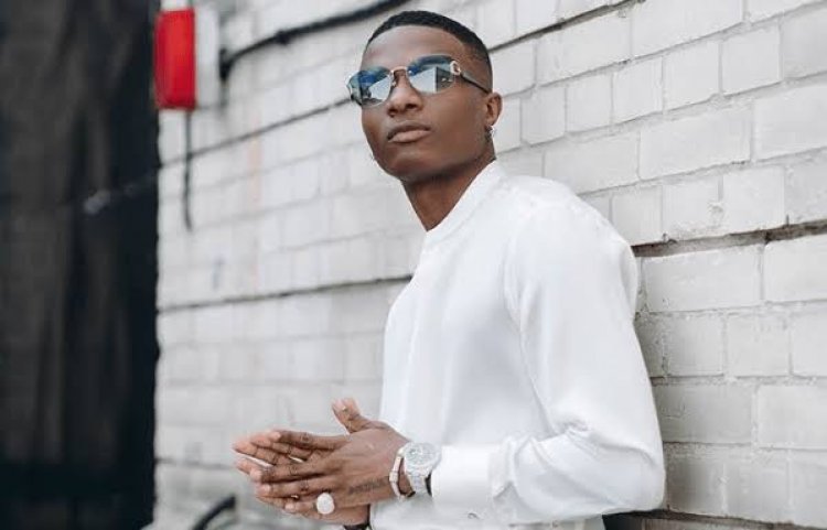'Age doesn’t represent how smart you are' - Wizkid Tells Fans
