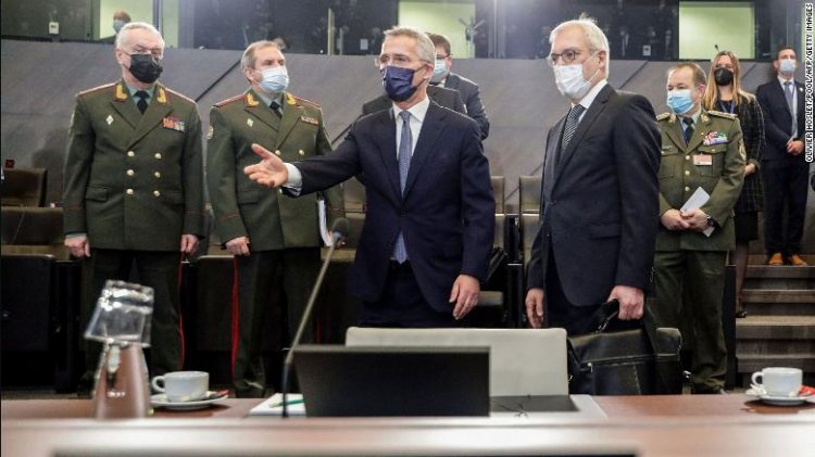 Russia and NATO meet for make-or-break talks on Ukraine crisis