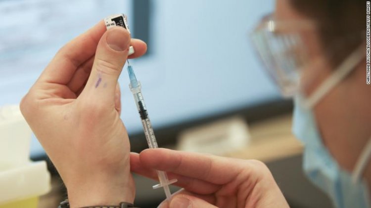 Canada says vaccine mandates work as Quebec's 'unvaxxed tax' leads to spike in first-dose appointments