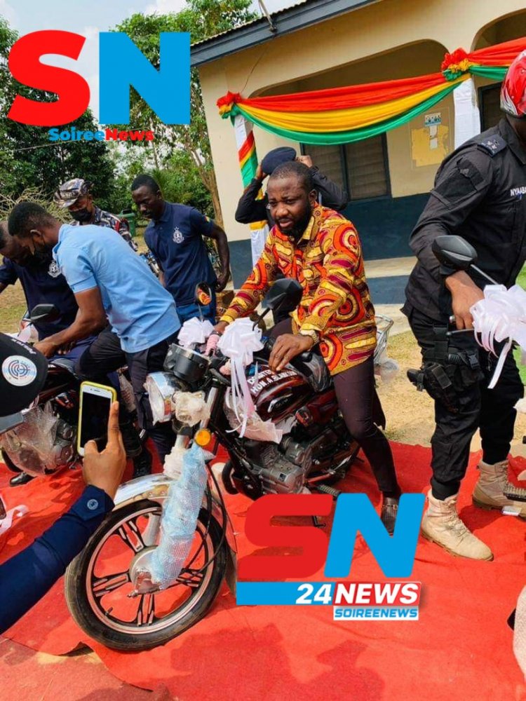 MP Donates Motobikes to Assits  police to Combat crime.
