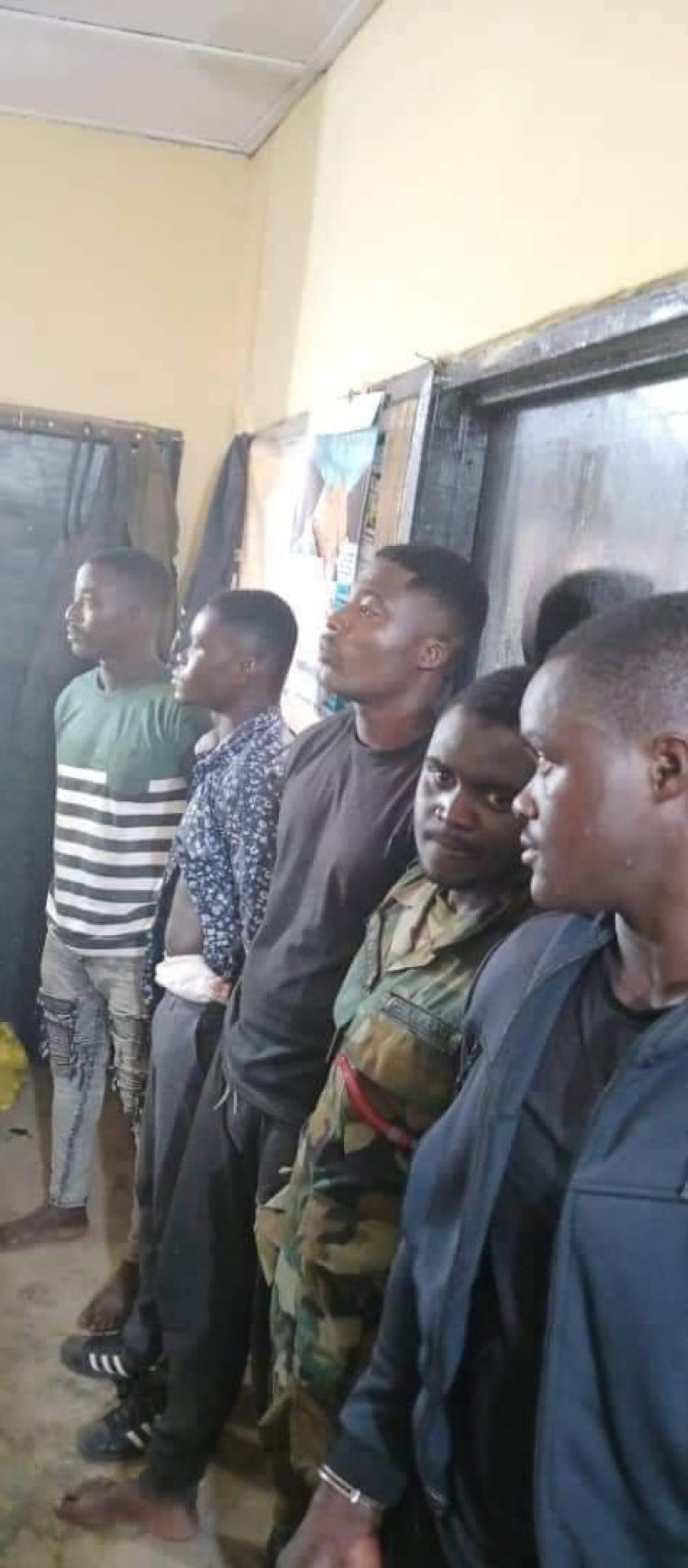 Fake military man,  four others behind police cells in Tamale for thievery