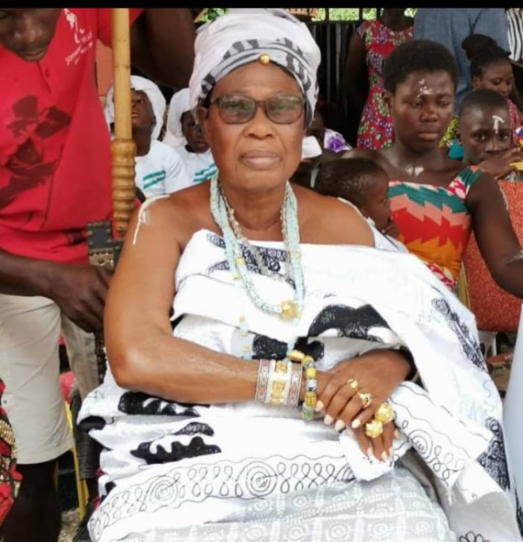 Tears Flow At Kwahu  Obomeng Queen-mother's  40 Days Funeral Ceremony 