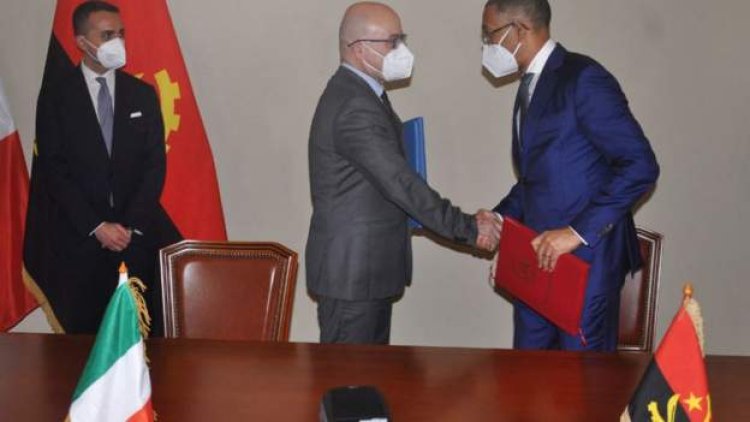 In the midst of Russia's hostilities, Italy announces a gas contract with Angola.