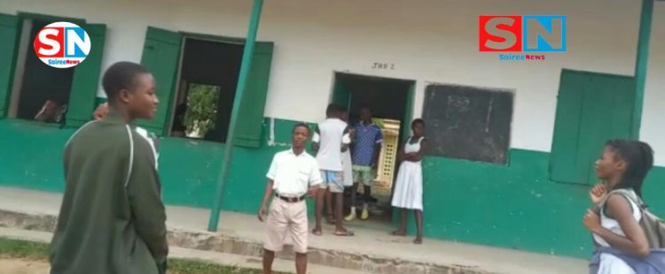 Teachers Strike  Affecting Students At  Assin Foso  -As Students Area Roaming On The Streets