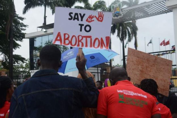Lagos suspends new guidelines for safe abortions