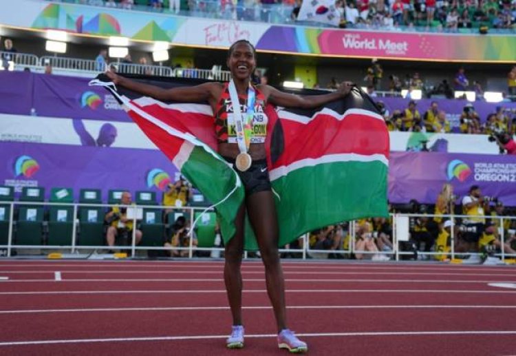 Kenya's Kipyegon reclaims women's 1500m world title