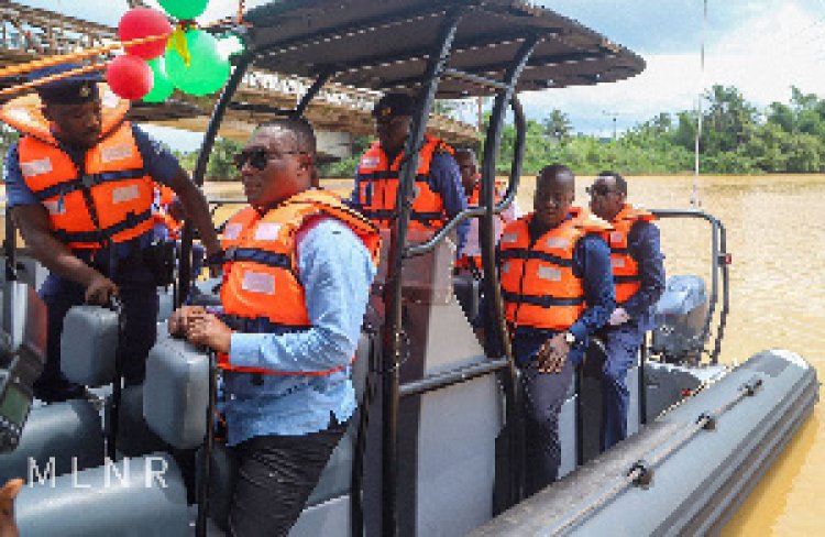 Galamseyers  In Big Trouble  -As Lands Minister commissions 5 speedboats to support fight illegal mining activities