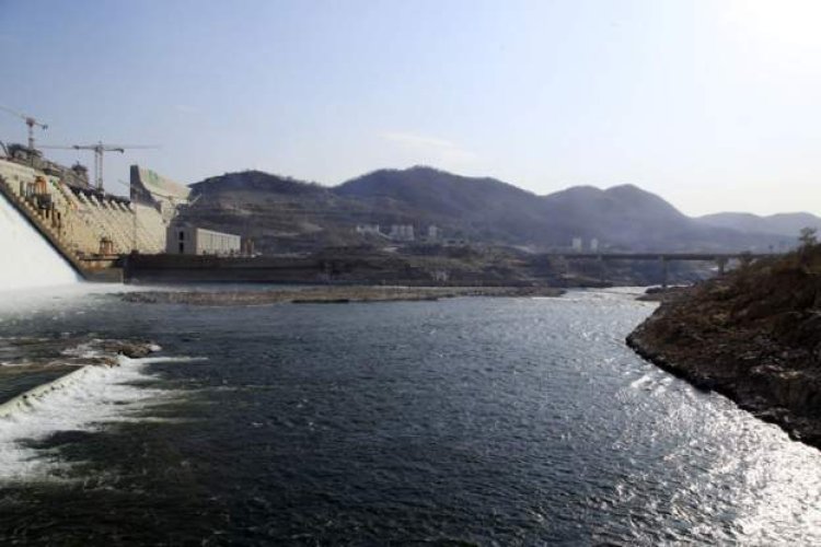 Somalia denies backing Egypt in Nile dam row