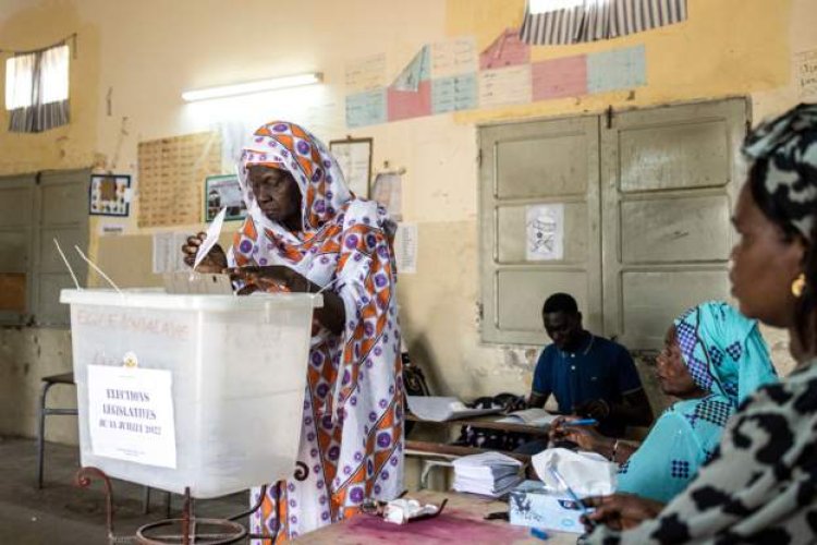 Senegal ruling party claims legislative poll win