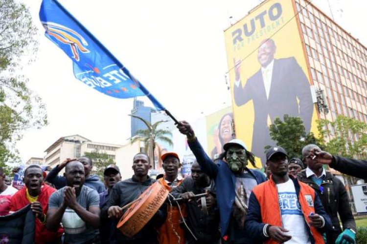 Tense wait for Kenya election results continues